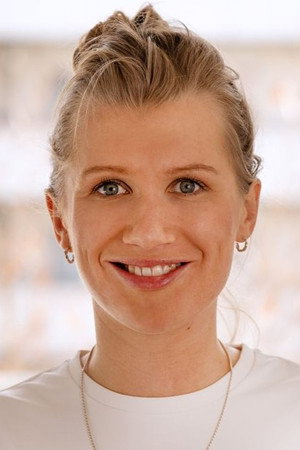 Adrienne Selmke