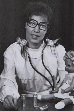 Frau Puppendoktor Pille