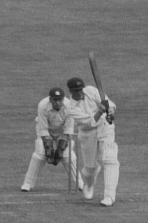 All out - 1,107! All out - 1,107!