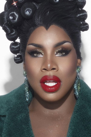 Monét X Change