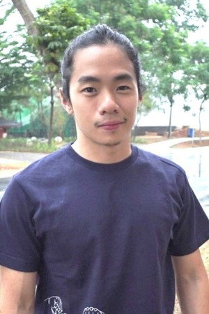 Guntur Leon