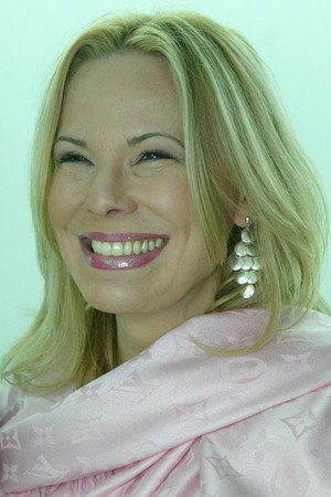 Cristina Caras Lindas