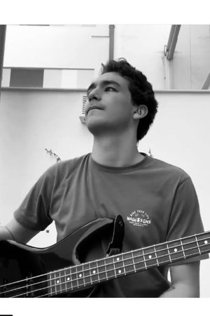 Lucas Sullivan