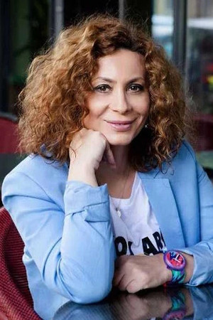 Rozina Kostani