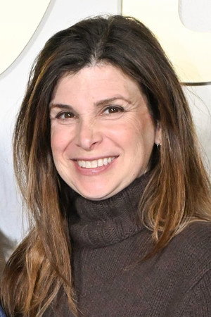 Laura Dave