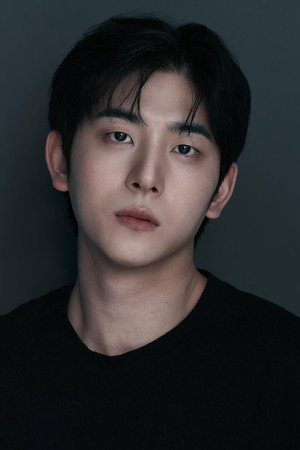 Shin Yong-seok