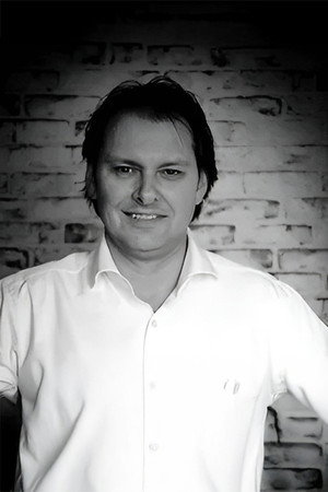 Stephen Lowenstein