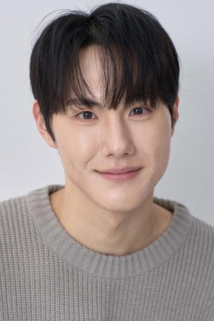 이동건