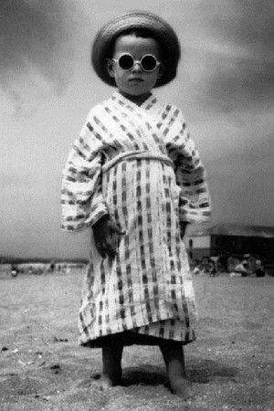 Round Eyes In The Middle Kingdom Round Eyes In The Middle Kingdom