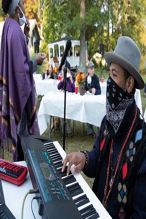 Now Let Us Sing Now Let Us Sing