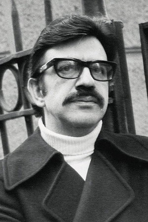 Menis Koumantareas