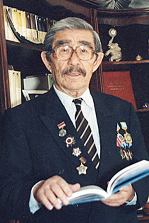 Каукен Кенжетаев
