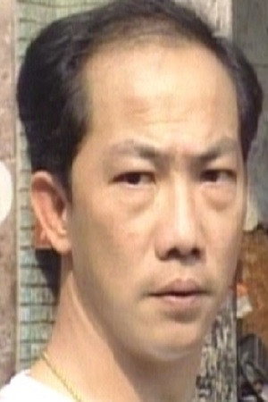 龙英