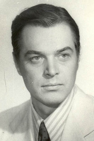 Александр Овчинников
