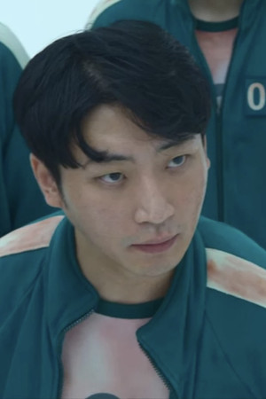 김동원