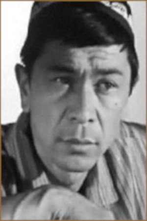 Анвар Тураев