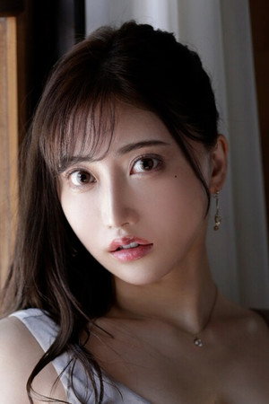 八蜜凛