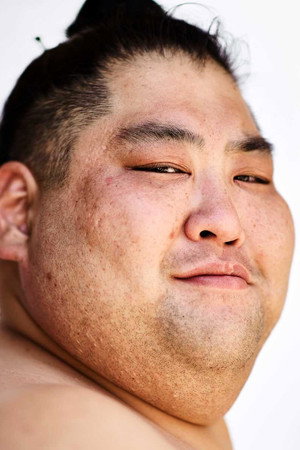 山本山龍太