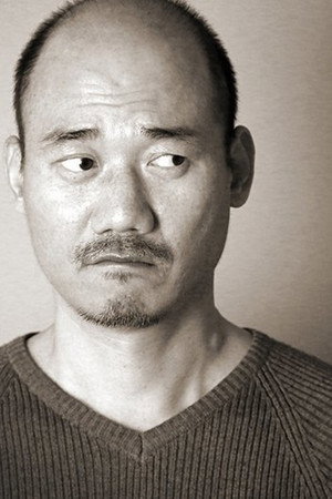 金俊裴