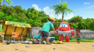 Fiji Camping Chaos