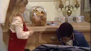 Arnold's Girlfriend (2)