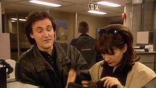 La file d'attente - Chez le psy 6 - Devant la télé