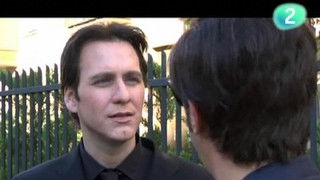 Presentado por John Travolta