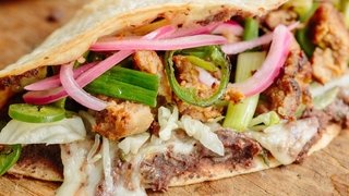 Enchiladas, Salsas and Molletes