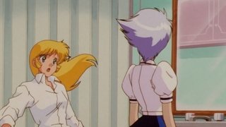 The Act Begins! The Super Battle between Two Honey's