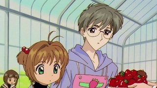 Sakura's Merry Strawberry Hunt