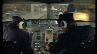 Den Engelske Syken. Pa restaurant. Feil pa filmen. Pilotskolen.