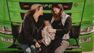 Larissa and Gaby Blaaser