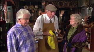 Oh Look! Mitzi's Found Her Mummy