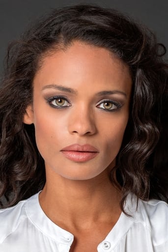 Actor Kandyse McClure