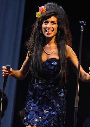 Amy Winehouse - Live at Glastonbury Festival 在线观看和下载完整电影