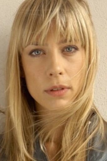 Actor Marisa Leonie Bach