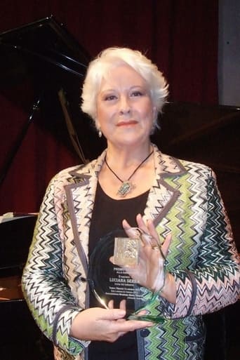 Image of Luciana Serra