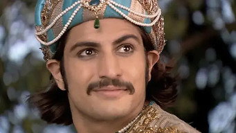 Jodha and Ruqaiya cross paths