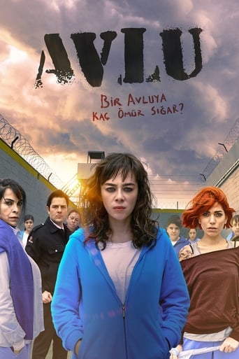 Avlu: El patio S01E12