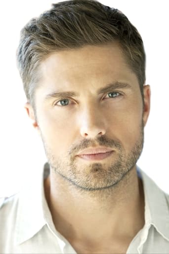 Image of Eric Winter