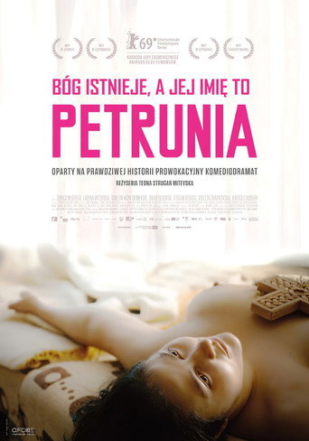 Okładka filmu Bóg istnieje, a jej imię to Petrunia
