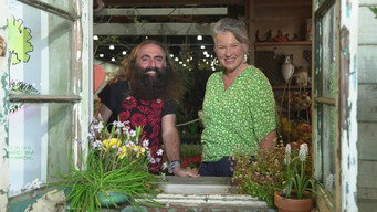 Episode 33 Spring: Pretty perennials & awesome orchids