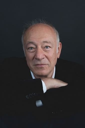 Image of Simon Bakhouche