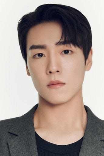 Foto de Lee Hyun-woo