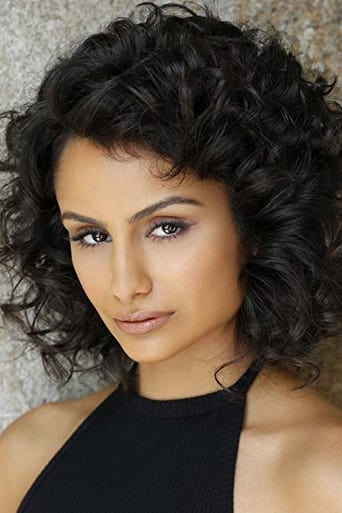 Image of Nazanin Mandi