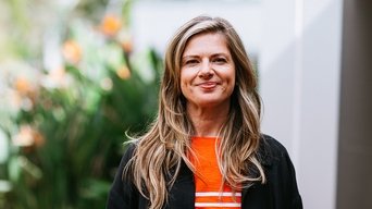 Capa de Julia Zemiro's Home Delivery