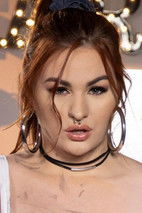 Actor Abigaiil Morris