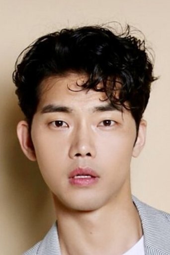 Image of Park Hyun-woo