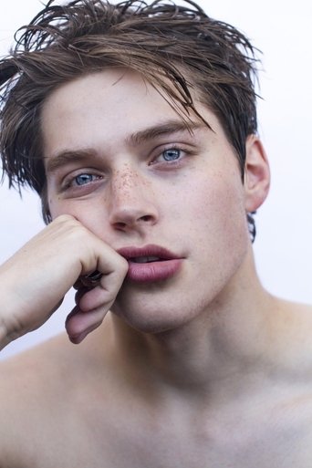 Actor Froy Gutierrez