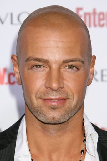 Actor Joey Lawrence
